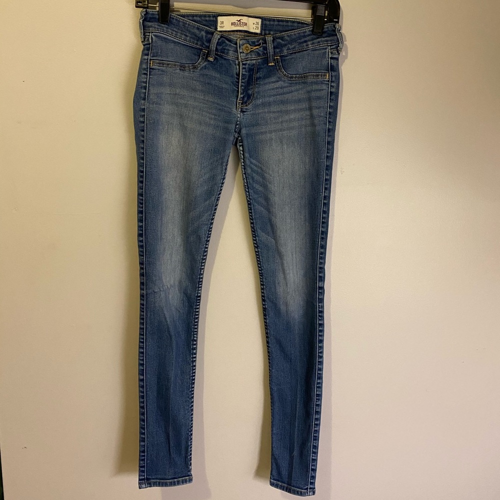 Hollister skinny jeans